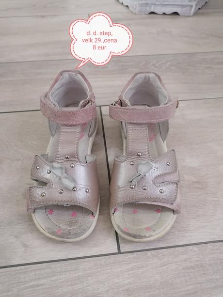 Sandalky d. d. step, d.d.step,29
