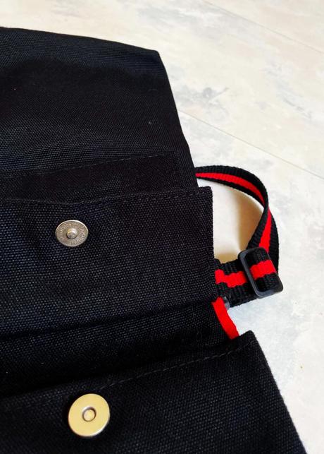 Crossbody,