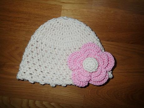 Háčkovaná čiapočka 56-62, 62