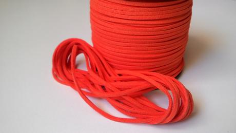 Koženkový špagát, 