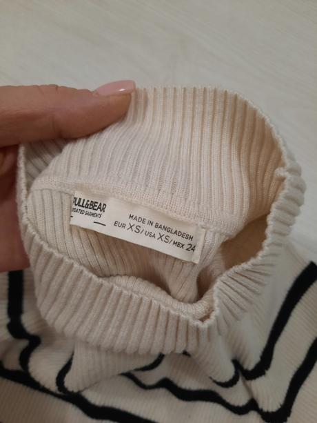 Crop svetrík, pull&bear,xs