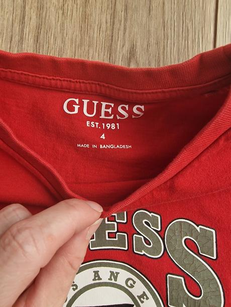 Tričko, guess,104