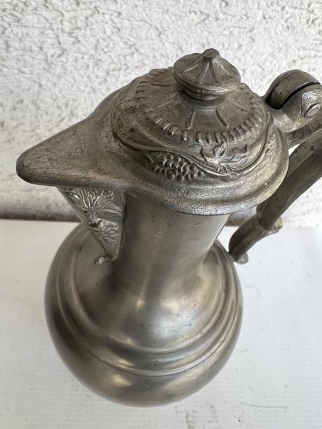 Cinova cin znacena vintage antik  nadoba karafa ca, 