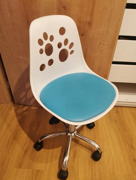 Detska otocna stolicka, 