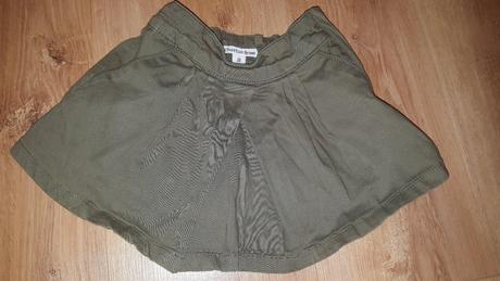 Vojenska suknicka, 68