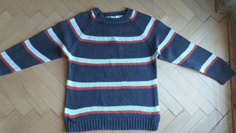 Pasikavy sveter, 128