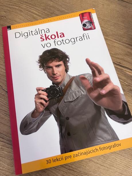 Kniha digitálna škola vo fotografii,