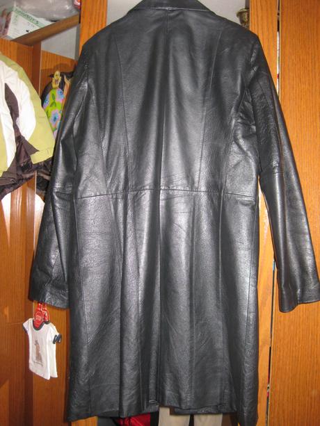 Cierna dlha kozena bunda - sako, 38