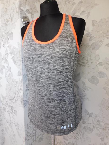 Damske fitnes tielko, 38