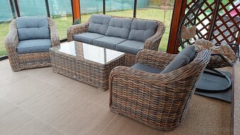 Záhradná sedacia súprava, 