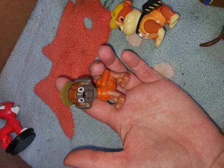 Postavičky väčšie paw patrol 1.5 eur ks,