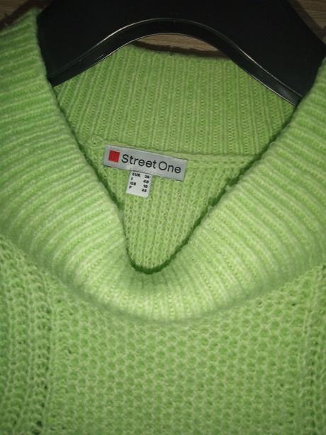 Sveter, street one,36