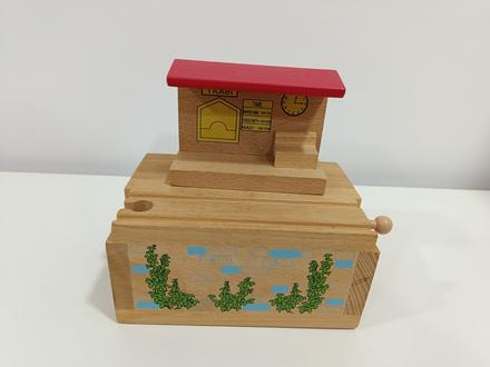 Zastávka s tunelom, 