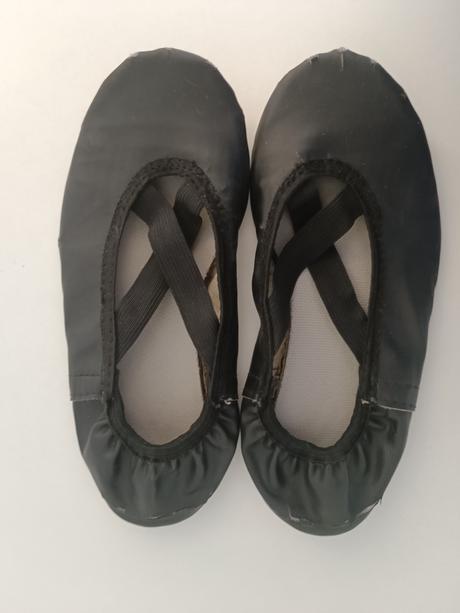 Baletky čierne, 29
