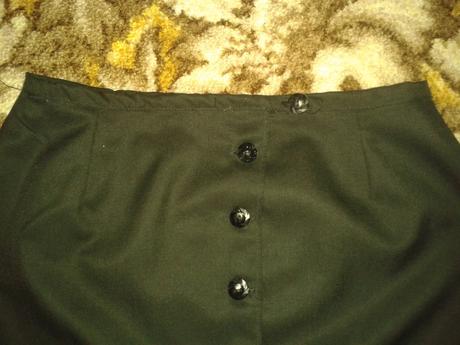 Kostým, 4 dielny, 38