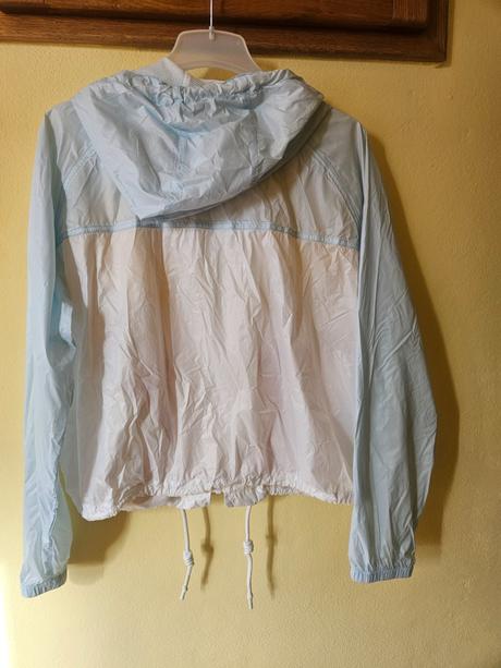 Ľahká bunda, clockhouse,38