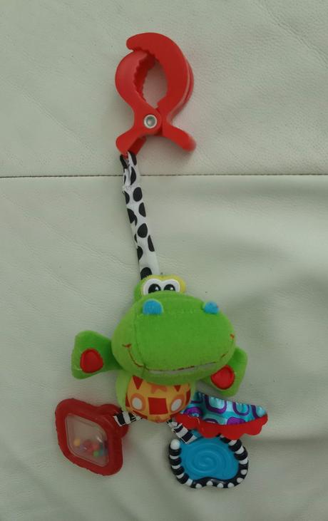 Hračka na zavesenie,