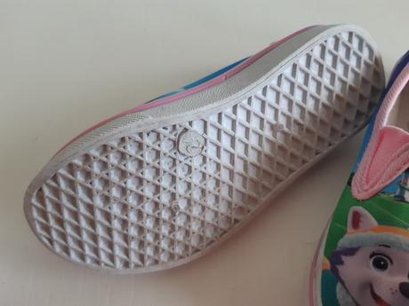 Balerínky - labková patrola, 24