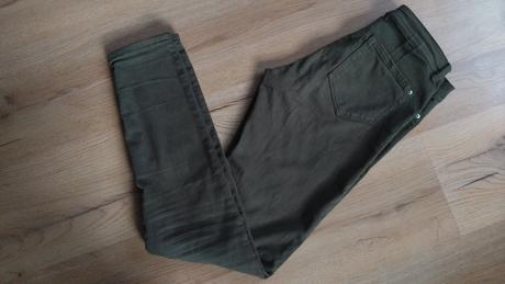Skinny rifle olivovej farby, bershka,36