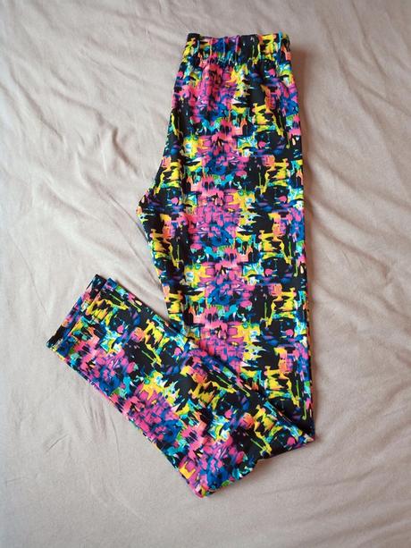 Športové legíny, l