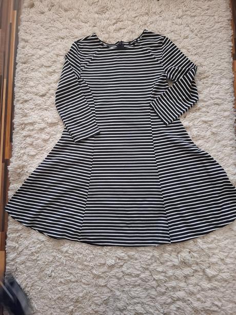 4ks šaty, mohito,xs