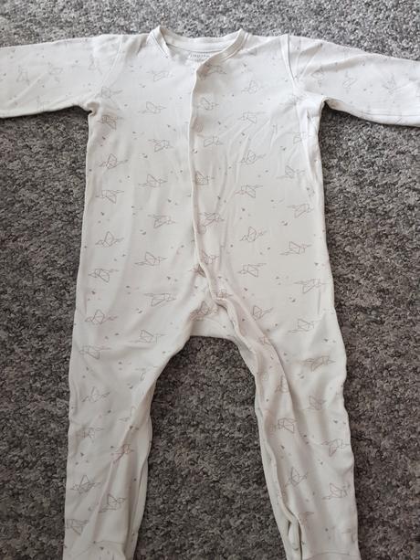 Pyžamo, lupilu,80