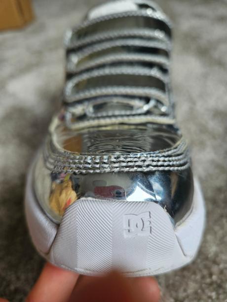 Strieborné tenisky, dc,37