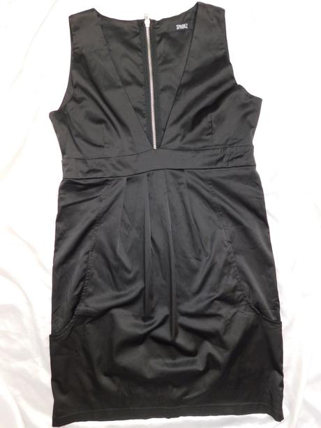 Luxusne elegantne strečove šaty, 38