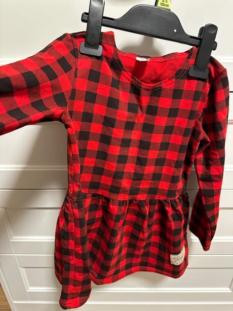 Súrodenecké satocky, tinko,98