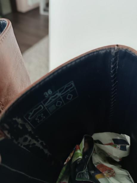 Kožené čižmy, 36