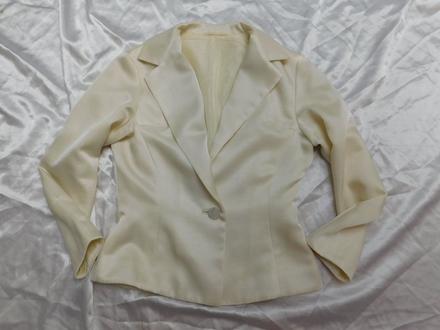 Pekny elegantny blejzer, 34