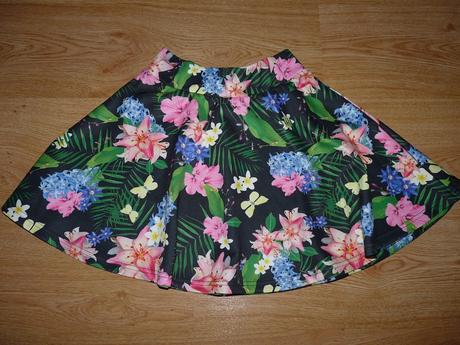 Kvetová padavá, kappahl,146