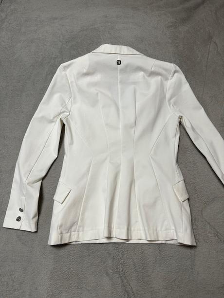 Krémové elastické sako zn. magenta, m