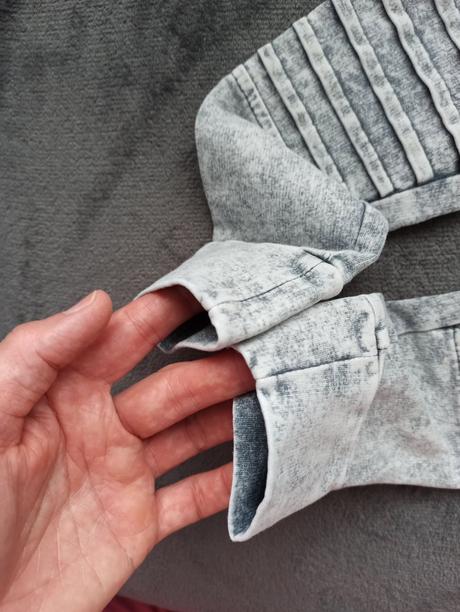 Tepláky despacito, 98