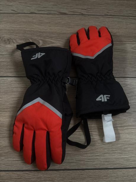 Lyžiarske rukavice, 158