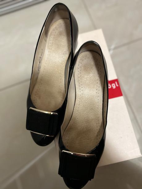 Lodičky zn. hogl, 38