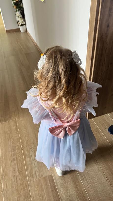 Krásne šatky pre princeznú, 104