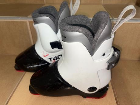 Lyžiarky detské v.30 cena s poštovným, 30