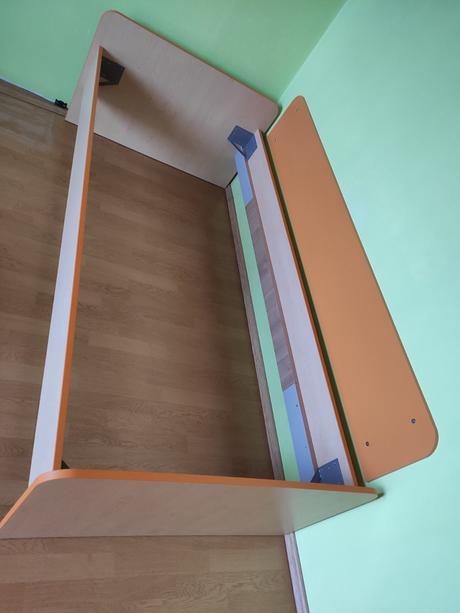 Posteľ 200 x 90 cm so zástenou, šírka (cm): 90,dĺžka (cm): 200