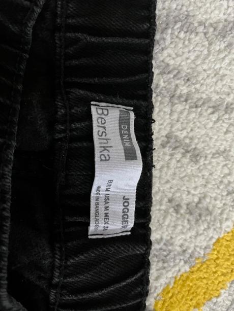 Predám rifle, bershka,164