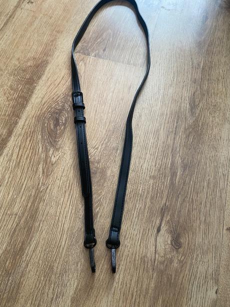 Popruh valentino, valentino