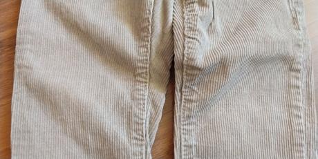 Nohavice, veľ. 98, 98