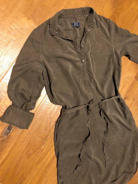 Medicine - damske saty s dl. rukavom, s