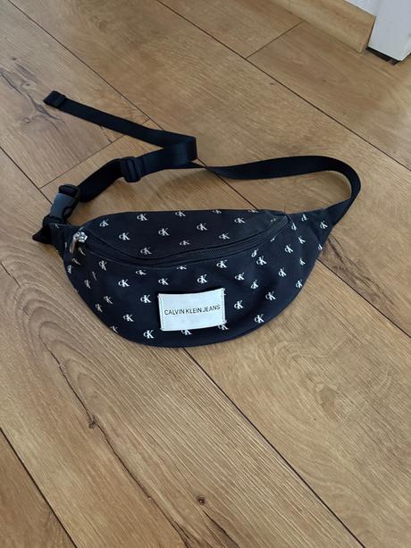 Ladvinka calvin klein, calvin klein