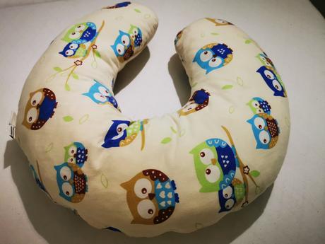 Vankúš na kojenie u,