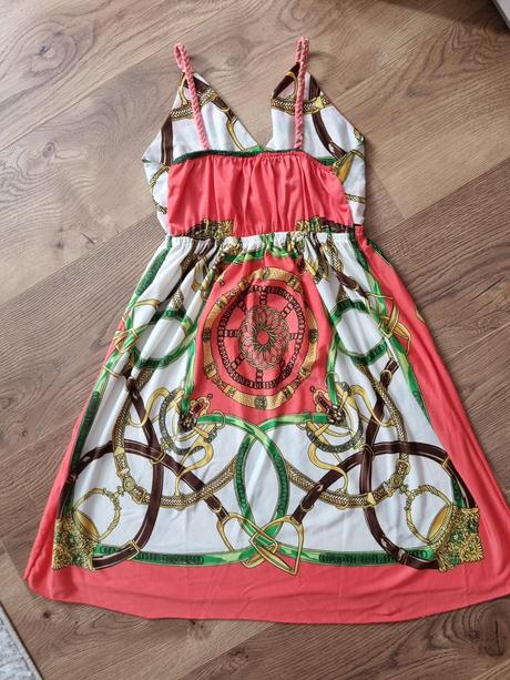 Šaty na štýl versace, s