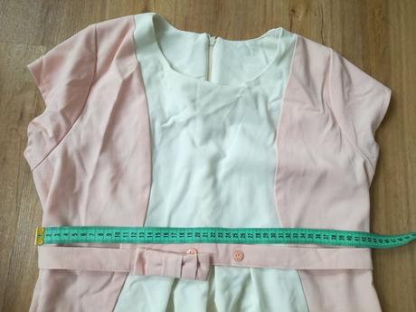 Tehotenské šaty, 38