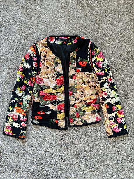 Zara sako, zara,m