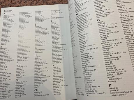 Krásna říše rostlin bidlová věra, farndon john,