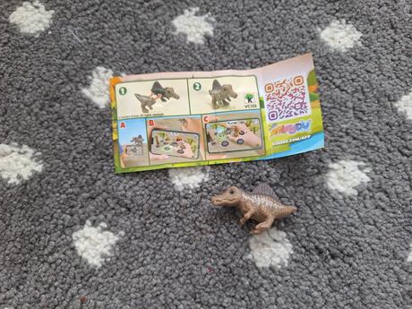 Dinosaury natoons kinder vajicko,